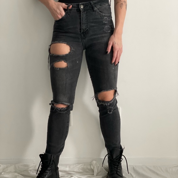 Black jeans - Picture 2 of 2